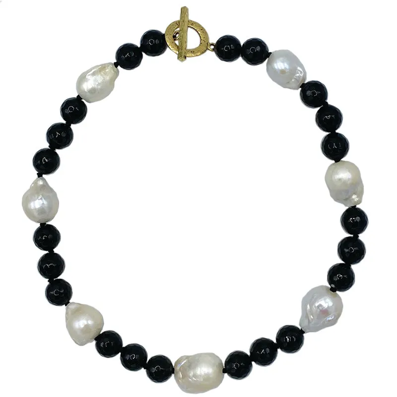 110-10 | JET BEAD & WILD PEARL NECKLACE