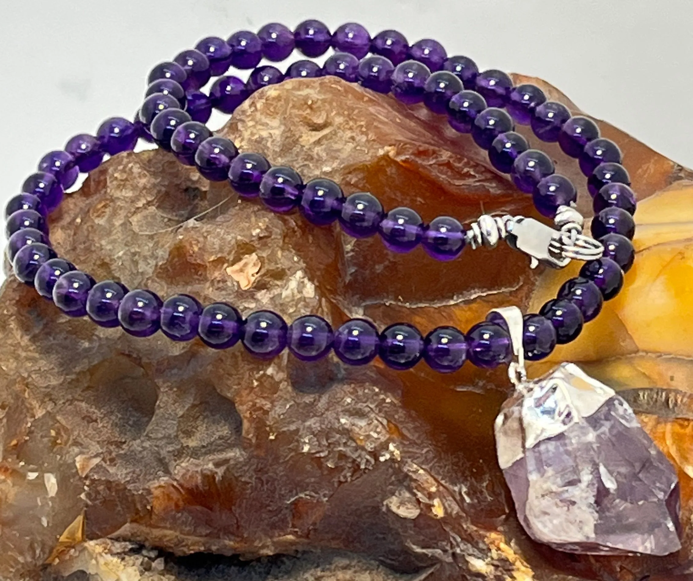 16 Inch Amethyst Beaded Necklace with Amethyst Crystal Pendant