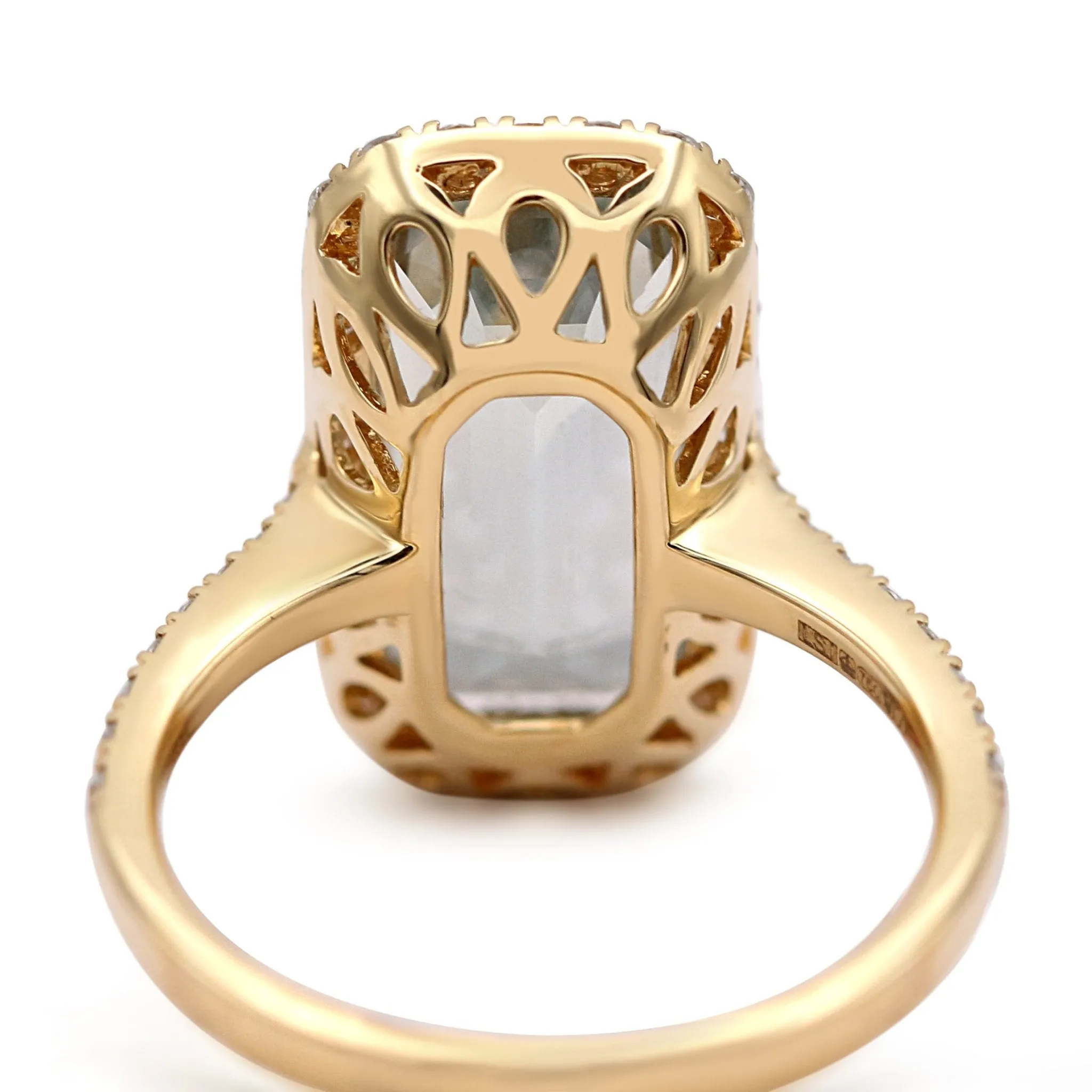 18ct Yellow Gold Diamond and Green Amethyst Ring, Diamond Shoulders