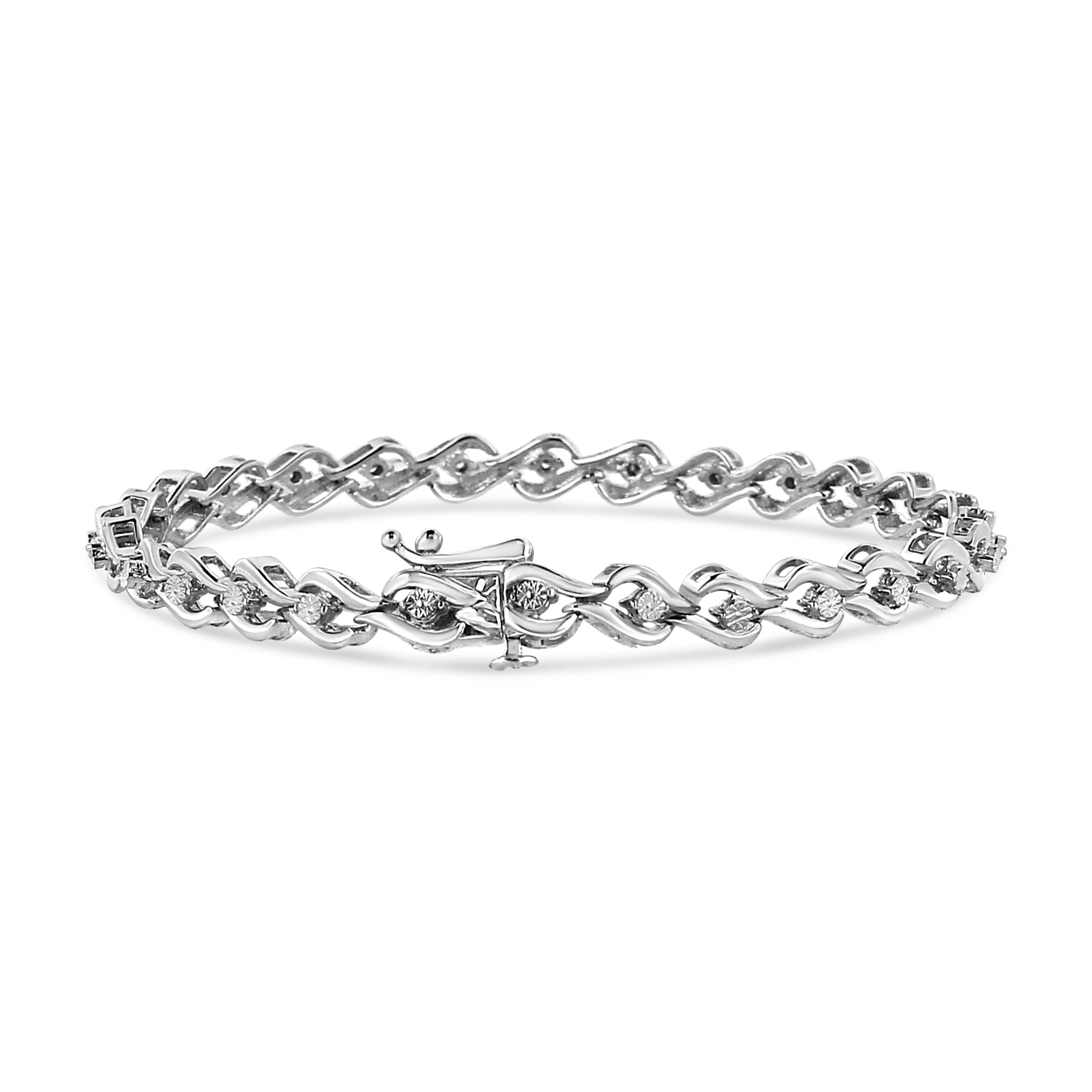 .925 Sterling Silver 1/10 Cttw Round-Cut Diamond Link Bracelet