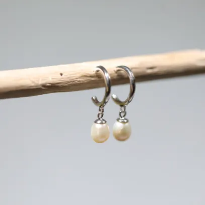 925 Sterling Silver Pearl Hoop Earrings