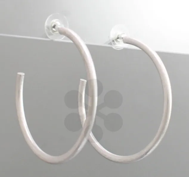 Alyce Worn Hoop Earrings