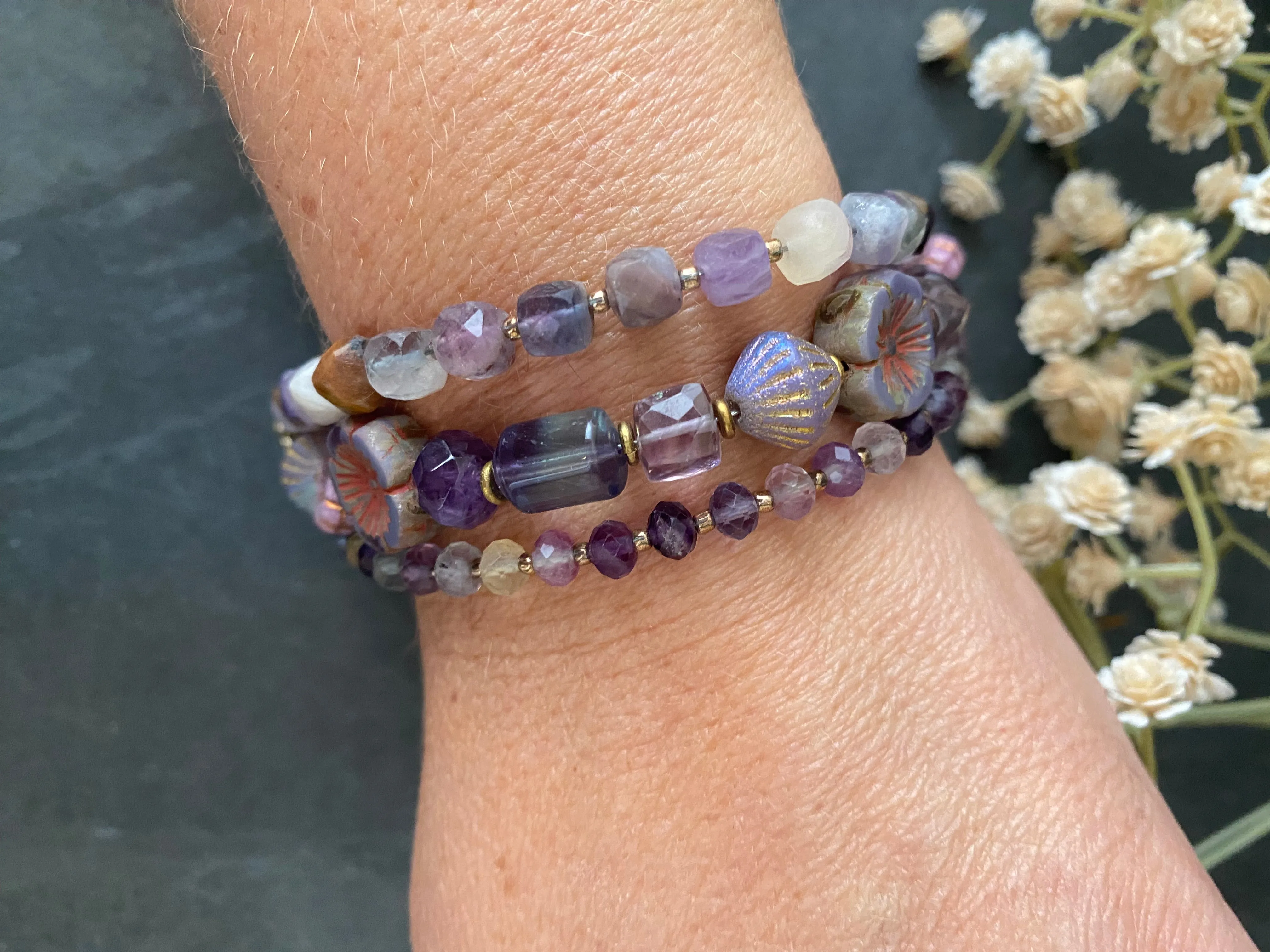 Amethyst, fluorite, Czech glass, brass metal, bracelet.