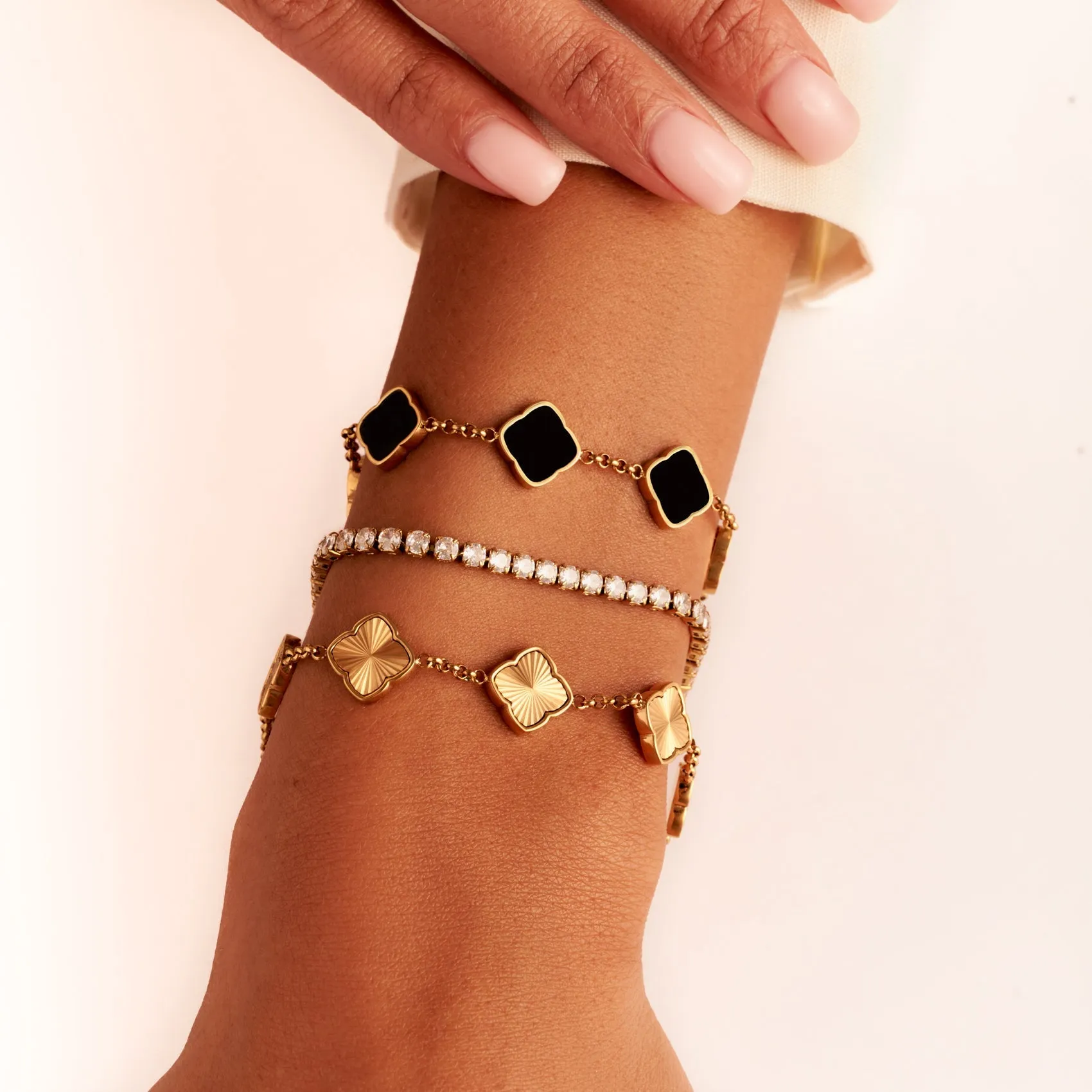 Black Enamel Multi Clover Bracelet (Gold)