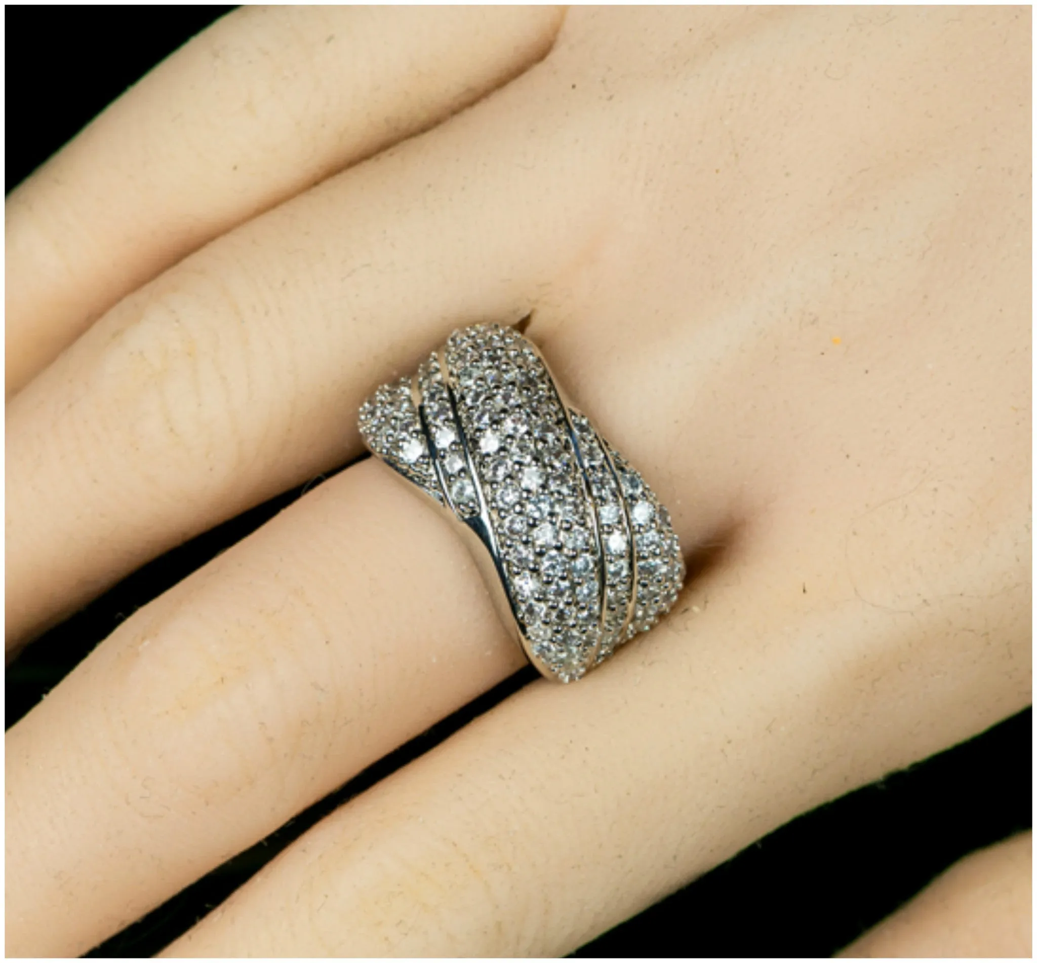 Flair Cluster Fashion Pave Wide Band Ring | 7ct