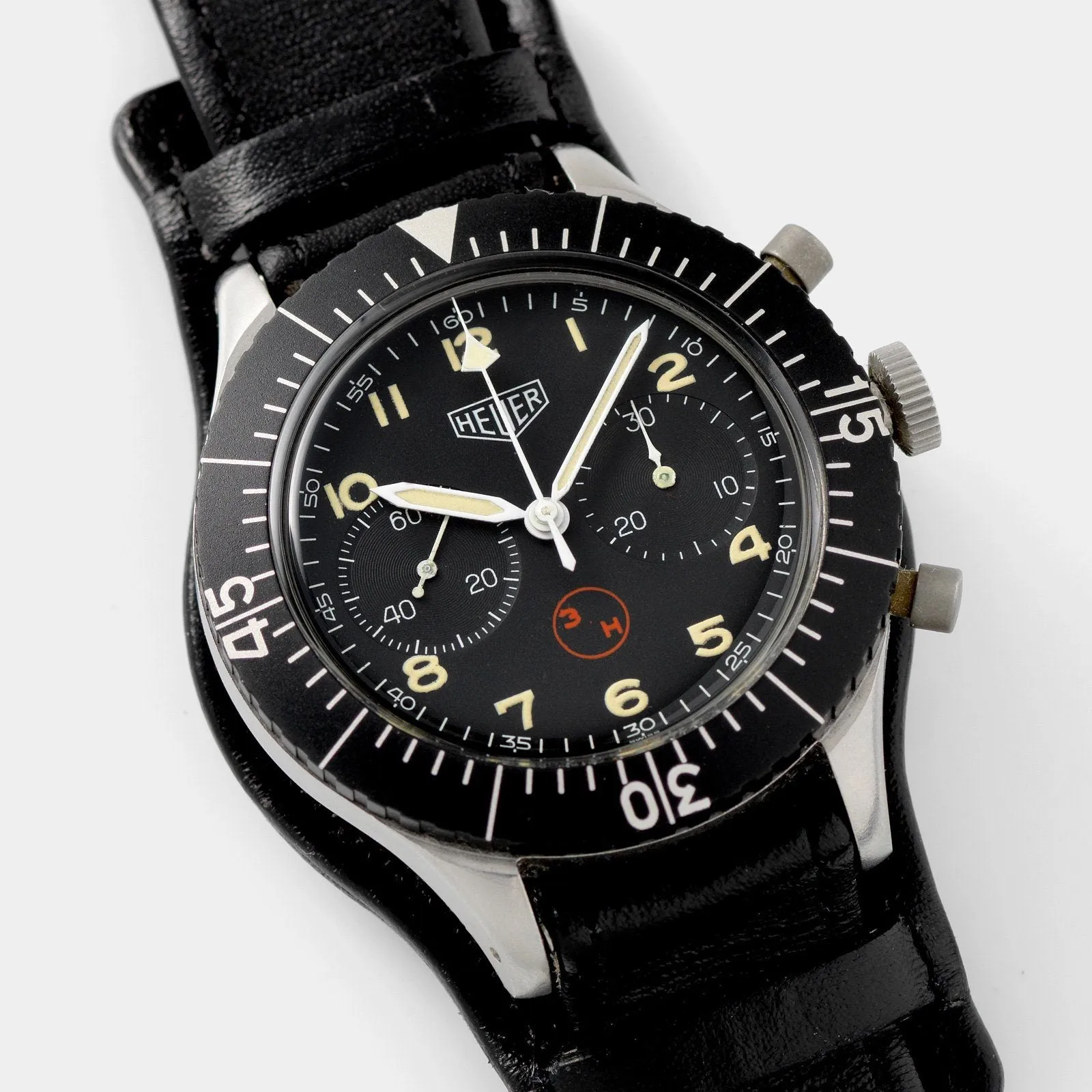 Heuer Chronograph Bundeswehr Issued Chrono 1550SG 3H