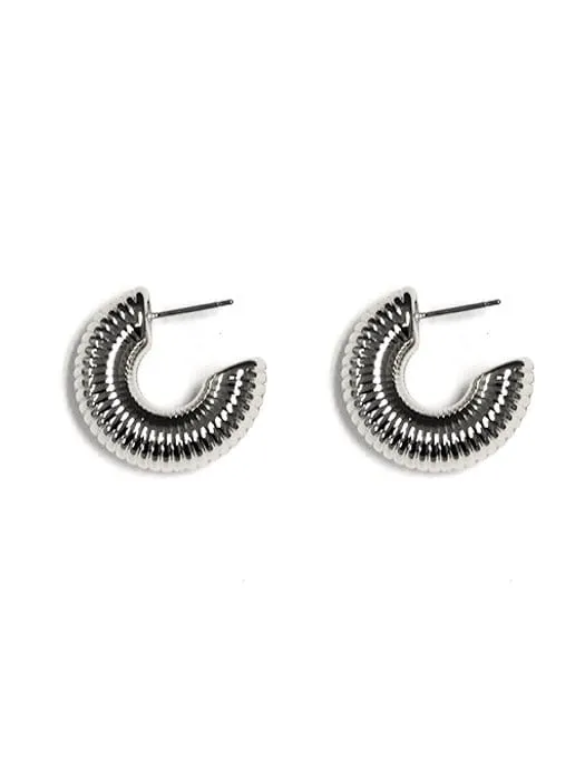 KE8967 Coil Small C Shape Earrings