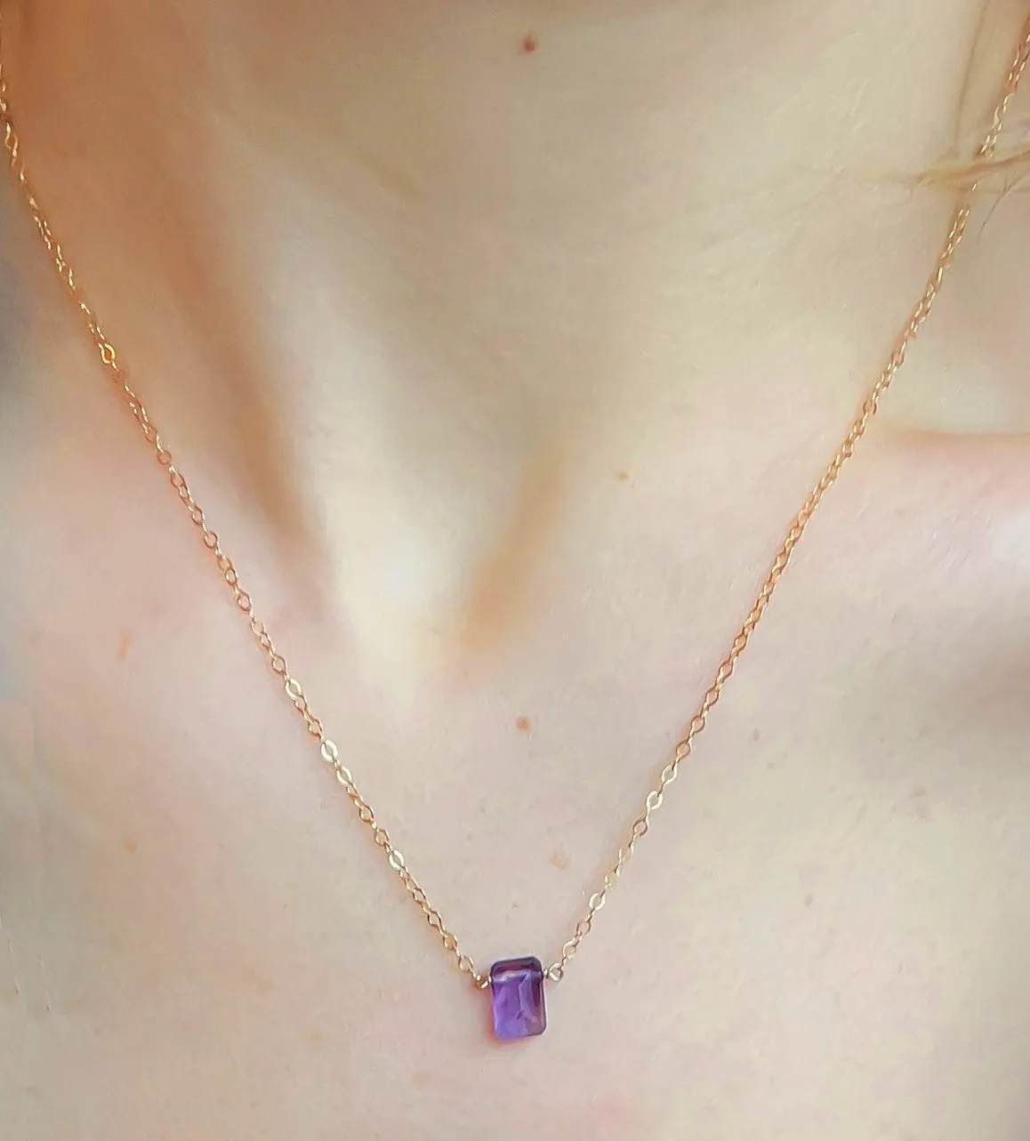 L'amethyste baguette necklace - natural amethyst