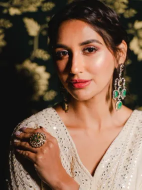 Nikita Dutta In Layered Round Kundan Ring