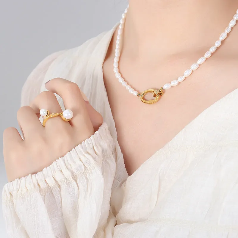 Pearl Necklace and Bracelet Set