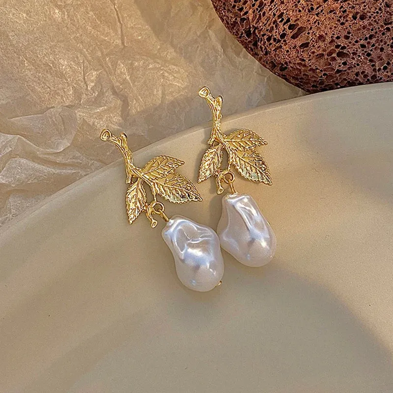 Pre Order:  S925 Silver Needle Vintage Metal Leaf Pearl Earrings