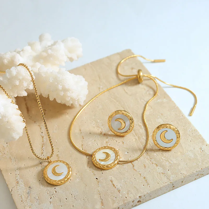 Pulling Mother Of Pearl Moon Necklace Bracelet Earrings Set