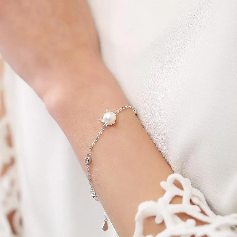 Purrfect Pearl Bracelet