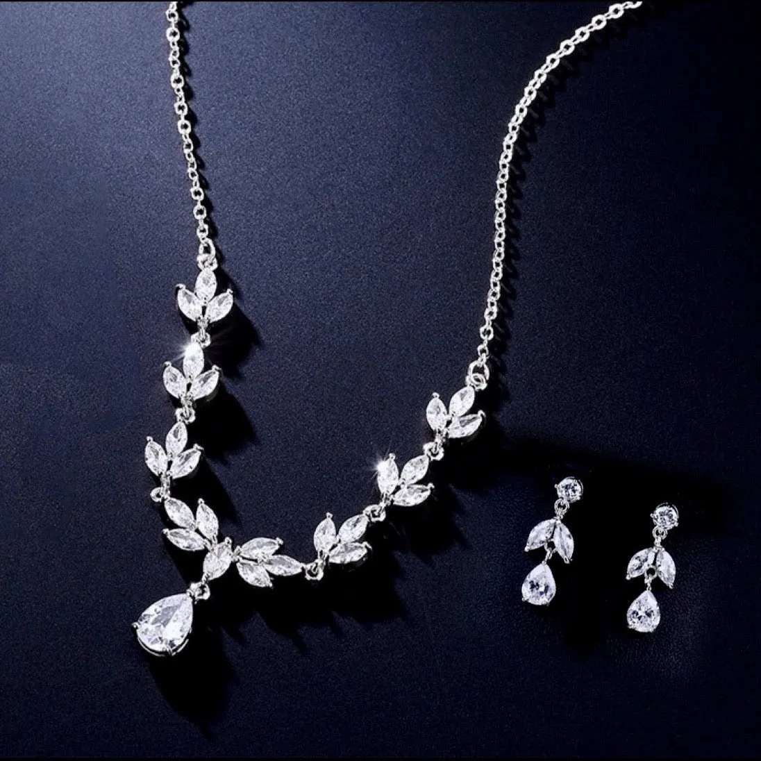 "Dorothy" - Cubic Zirconia Bridal Jewelry Set - Available in Rose Gold and Silver