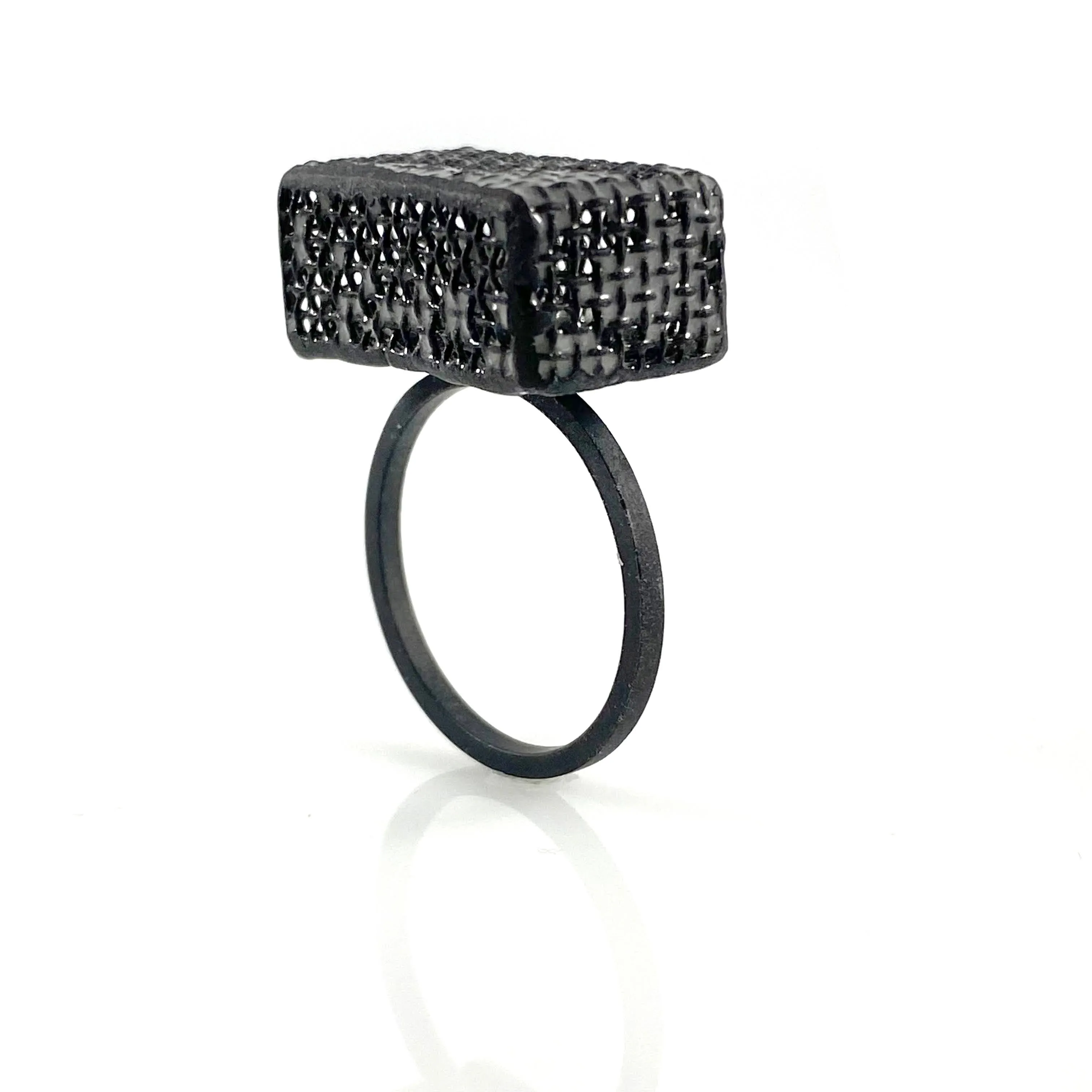 Small Mesh Rectangle Cube Ring