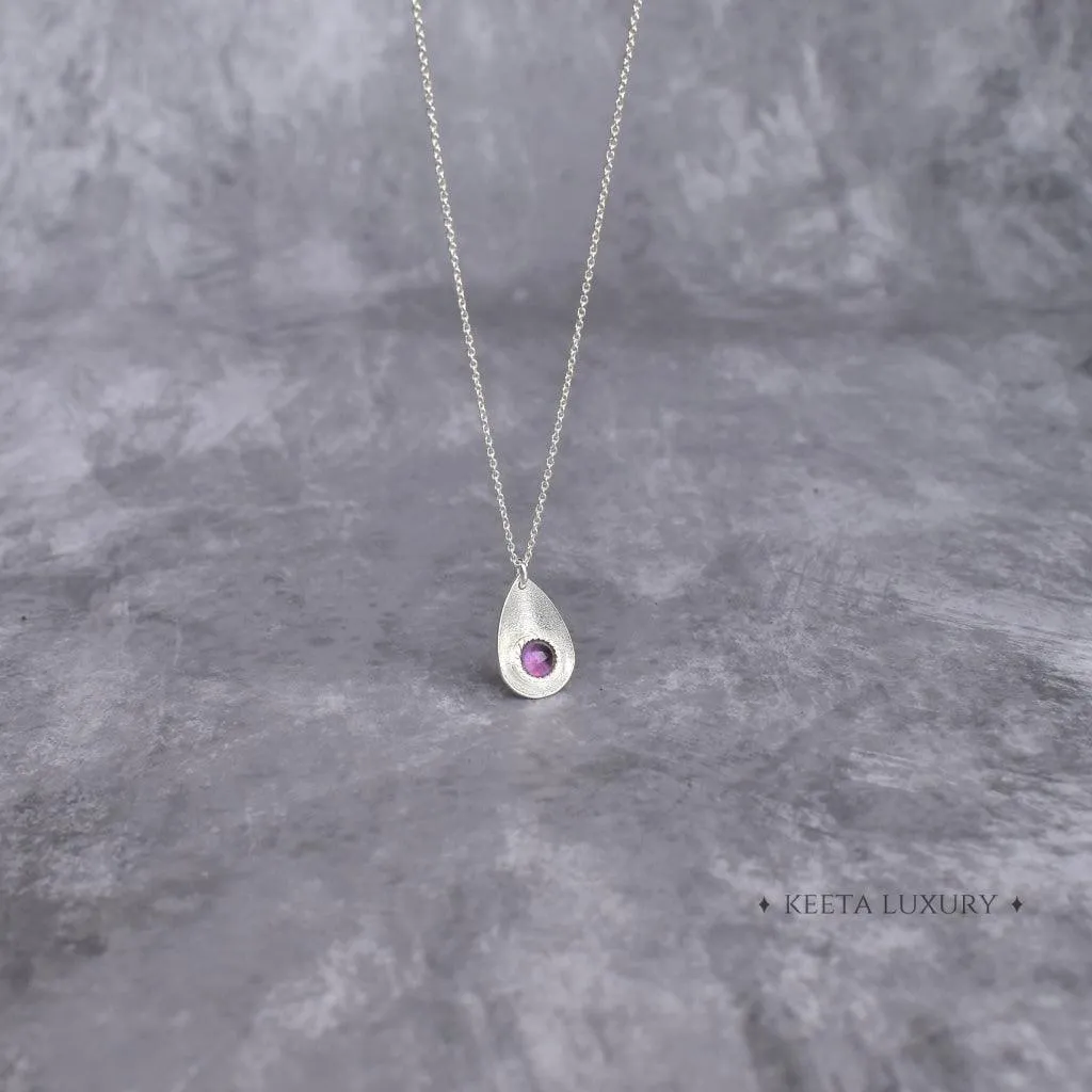 Subtle Elegance - Amethyst Necklace