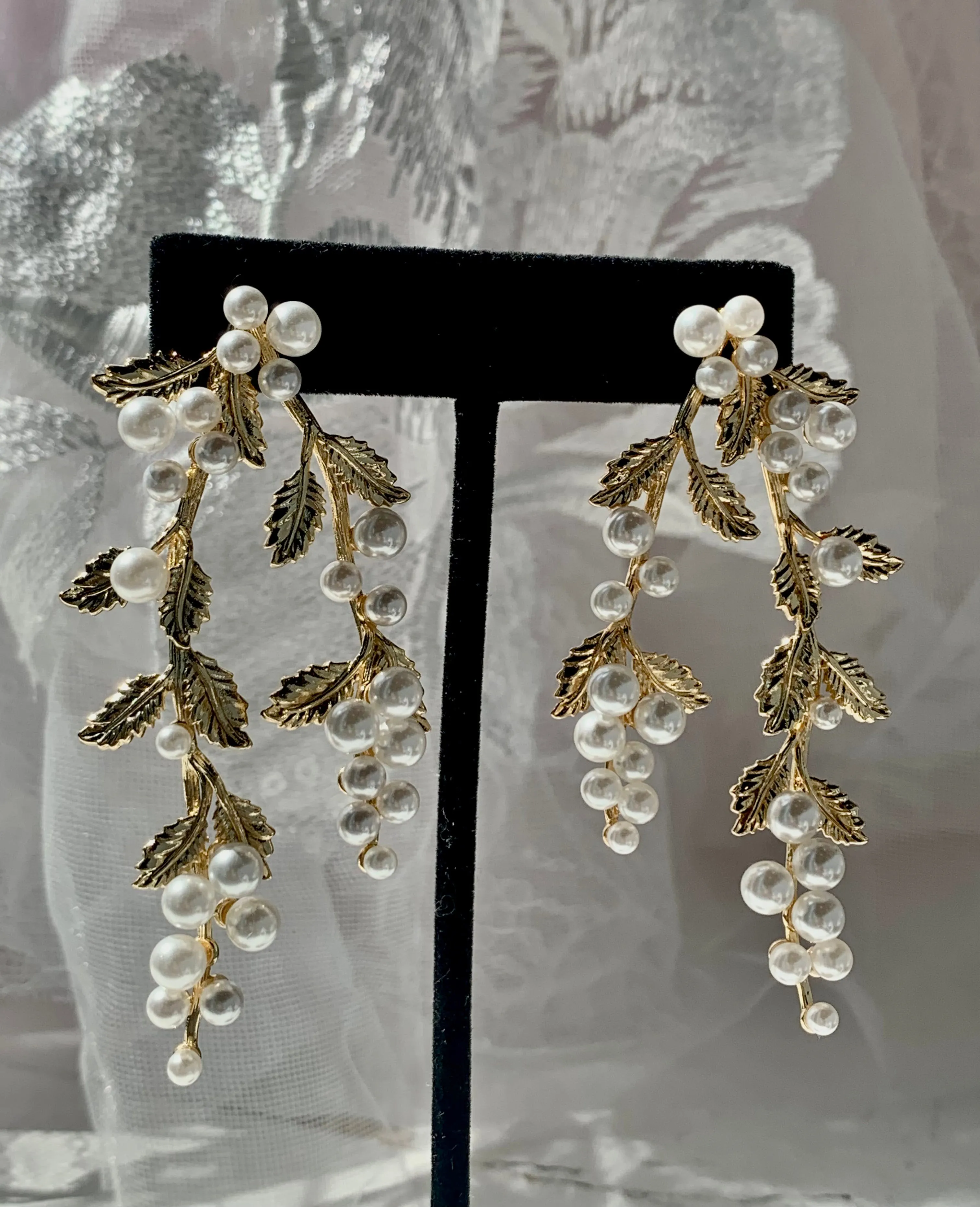 Victoria Emerson Ivy Statement Pearl Earrings