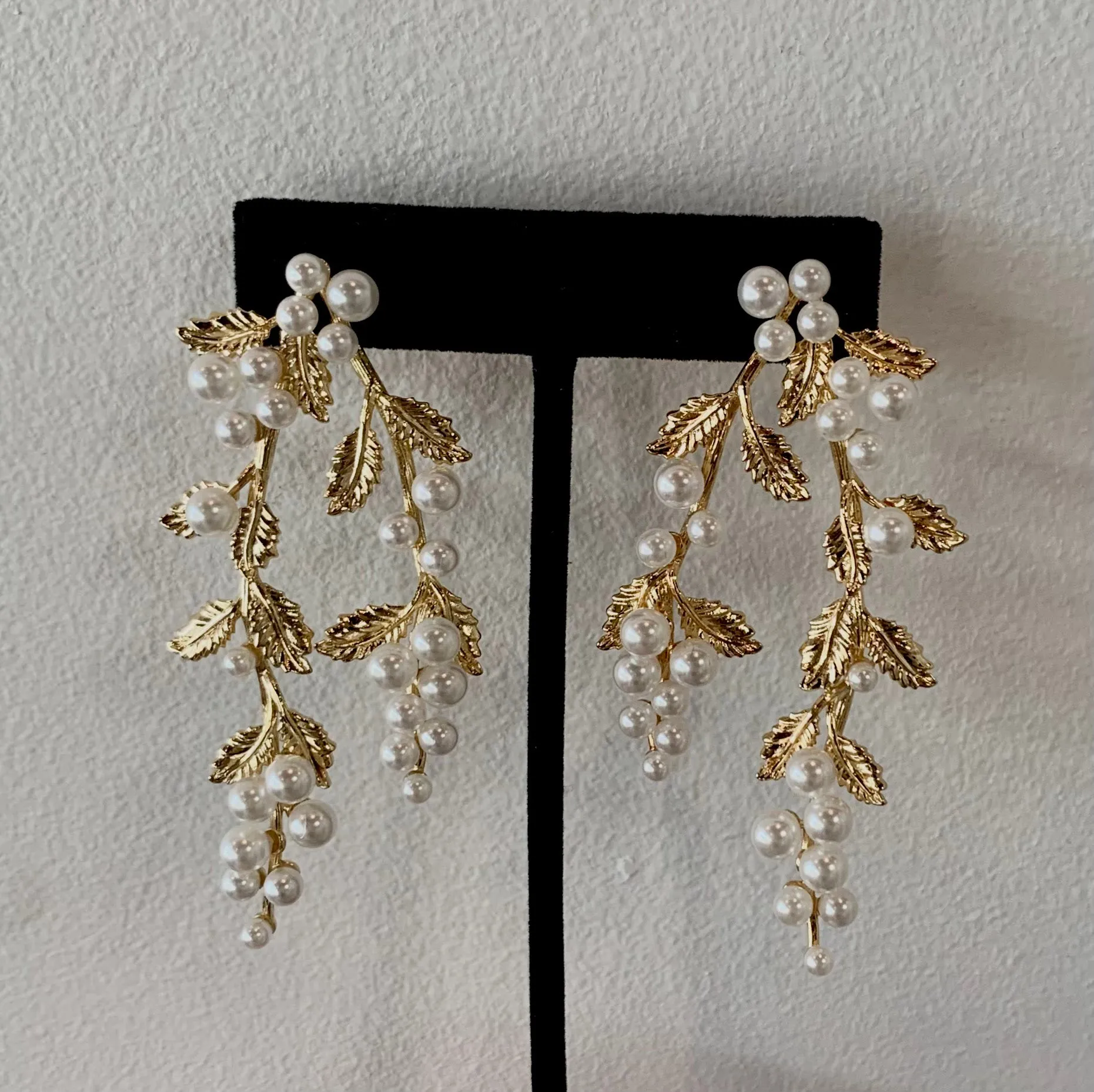 Victoria Emerson Ivy Statement Pearl Earrings