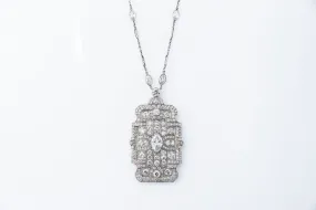 Vintage Art Deco Style Diamond and Platinum Necklace.