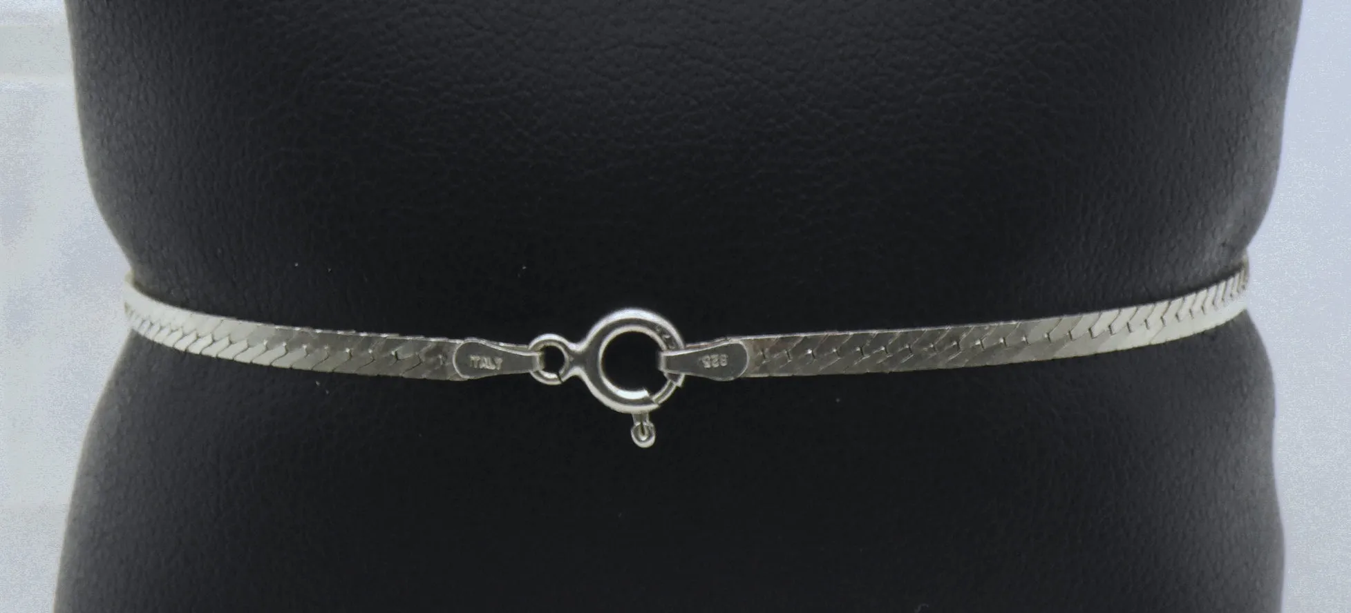 Vintage Italian Sterling Silver Herringbone Link Chain Bracelet - 7"